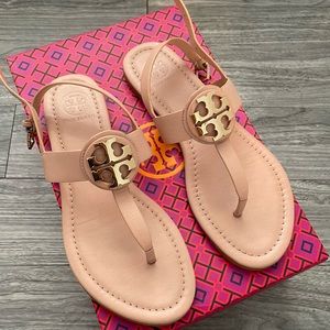 Tory Burch Women's Bryce Sandal Size 6.5 color “Makeup”/ Blush Nude Pink color
